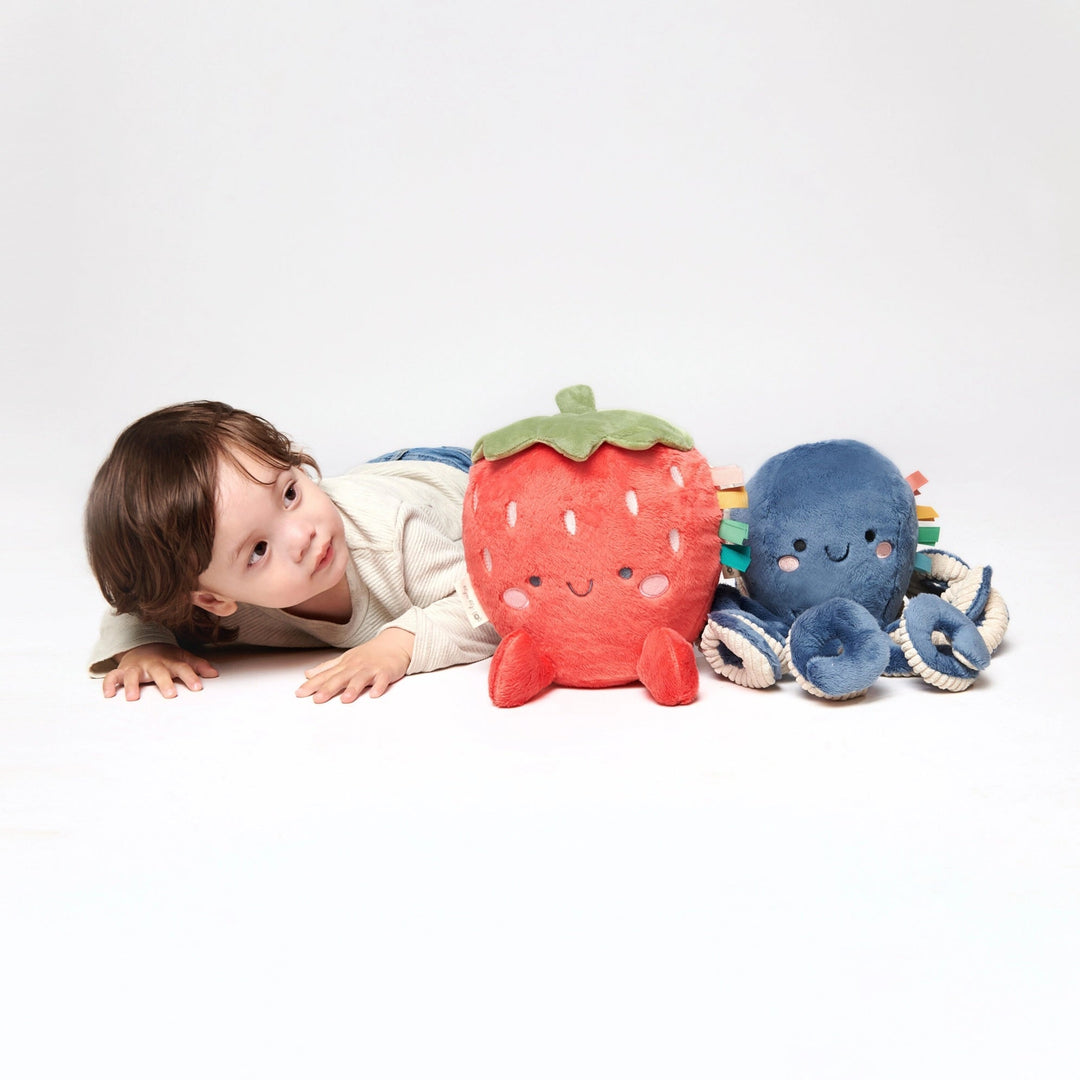 Peluche fraise Itzy Ritzy jouet enfant Mlle et Coco