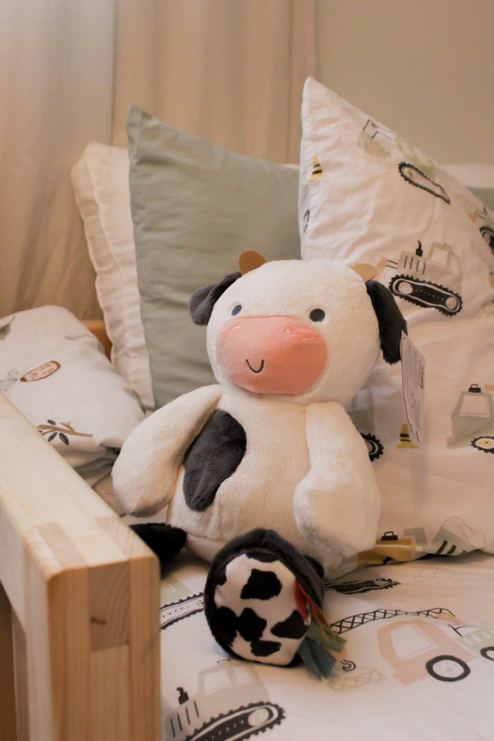 peluche sensoriel vache Itzy Ritzy Mlle et Coco