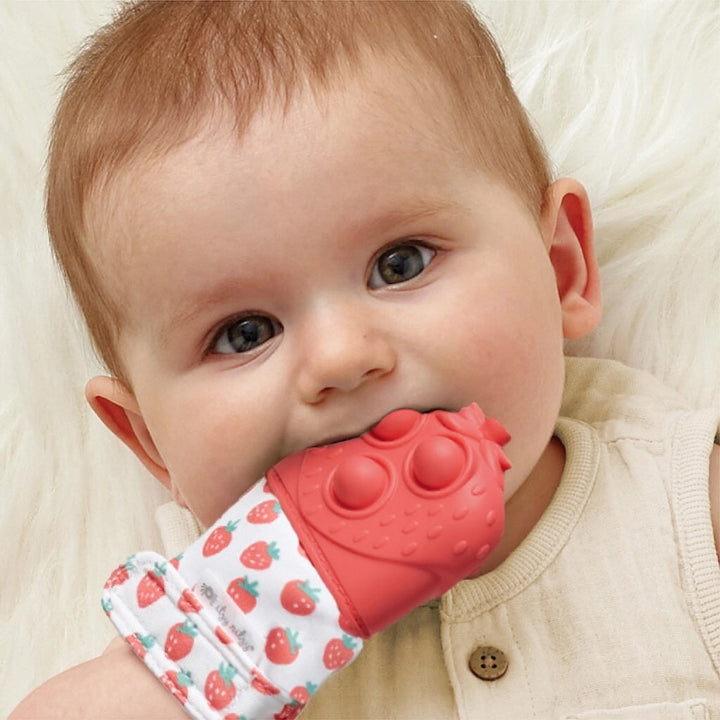 mitaine dentition pop it fraises Itzy Ritzy Mlle et Coco