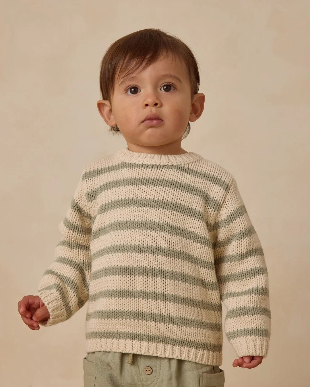 Pull tricot beige rayé sauge Quincy Mae Mlle et Coco