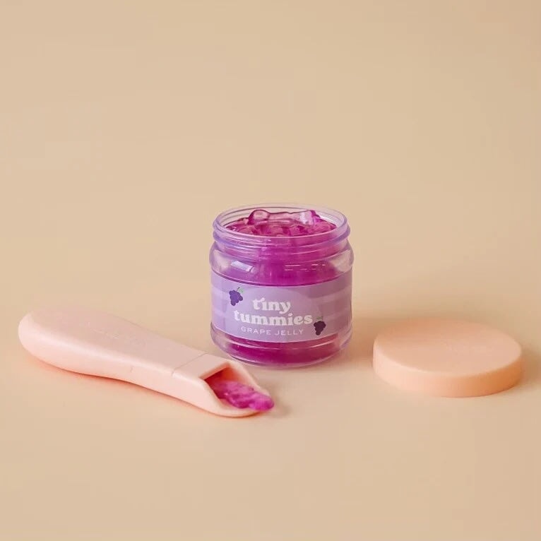 accessoire poupée jouet purée fraises tiny harlow tummies