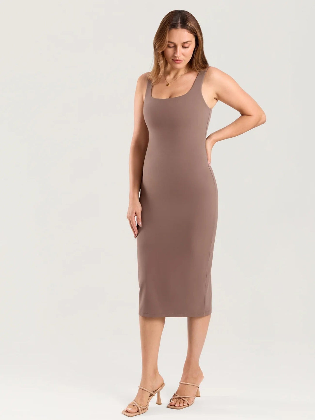 Robe midi moulante de maternité brun violet Momanda Mlle et Coco