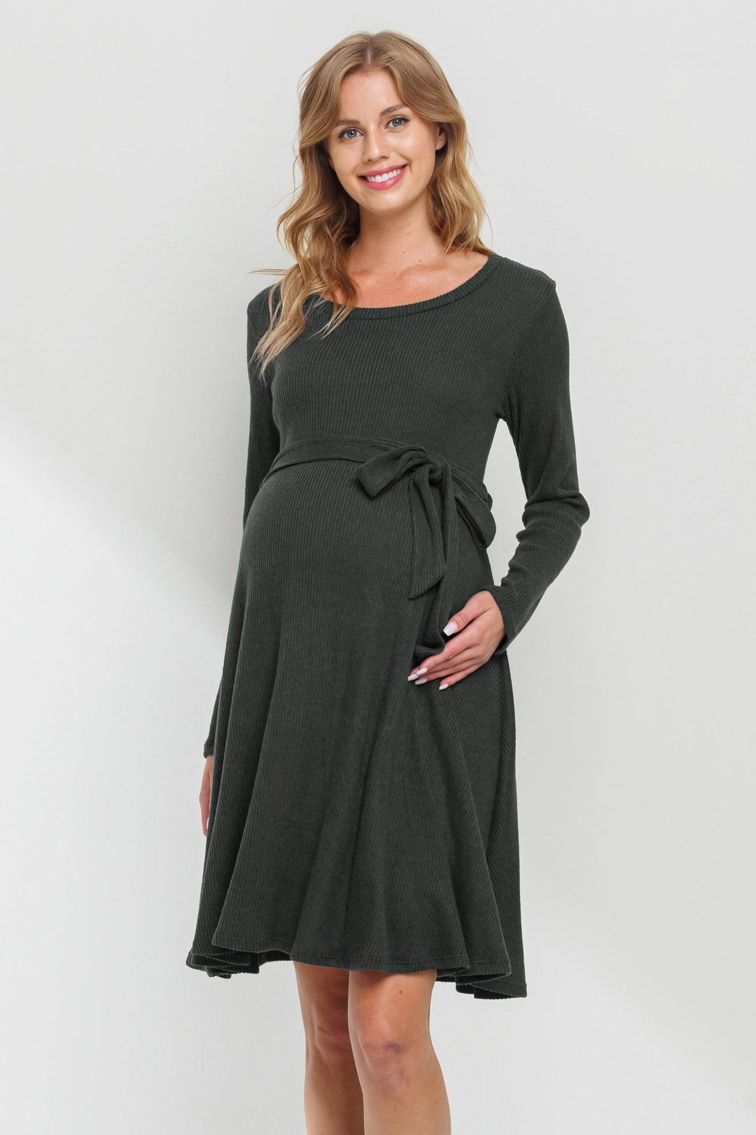 Robe de patineuse de maternité côtelée à manches longues vert foncé Hello Miz Mlle et Coco