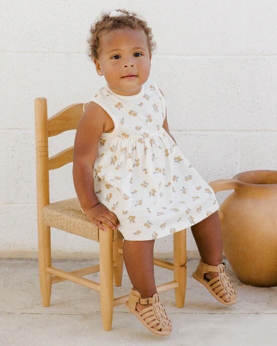 Robe ivoire et motif d&
