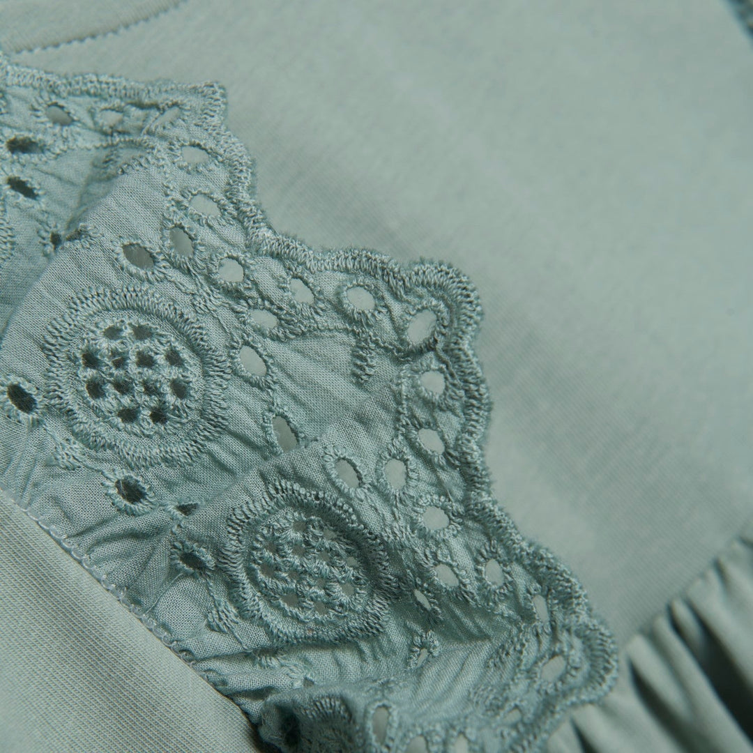 robe manches courtes sauge frisons taille empire creamie