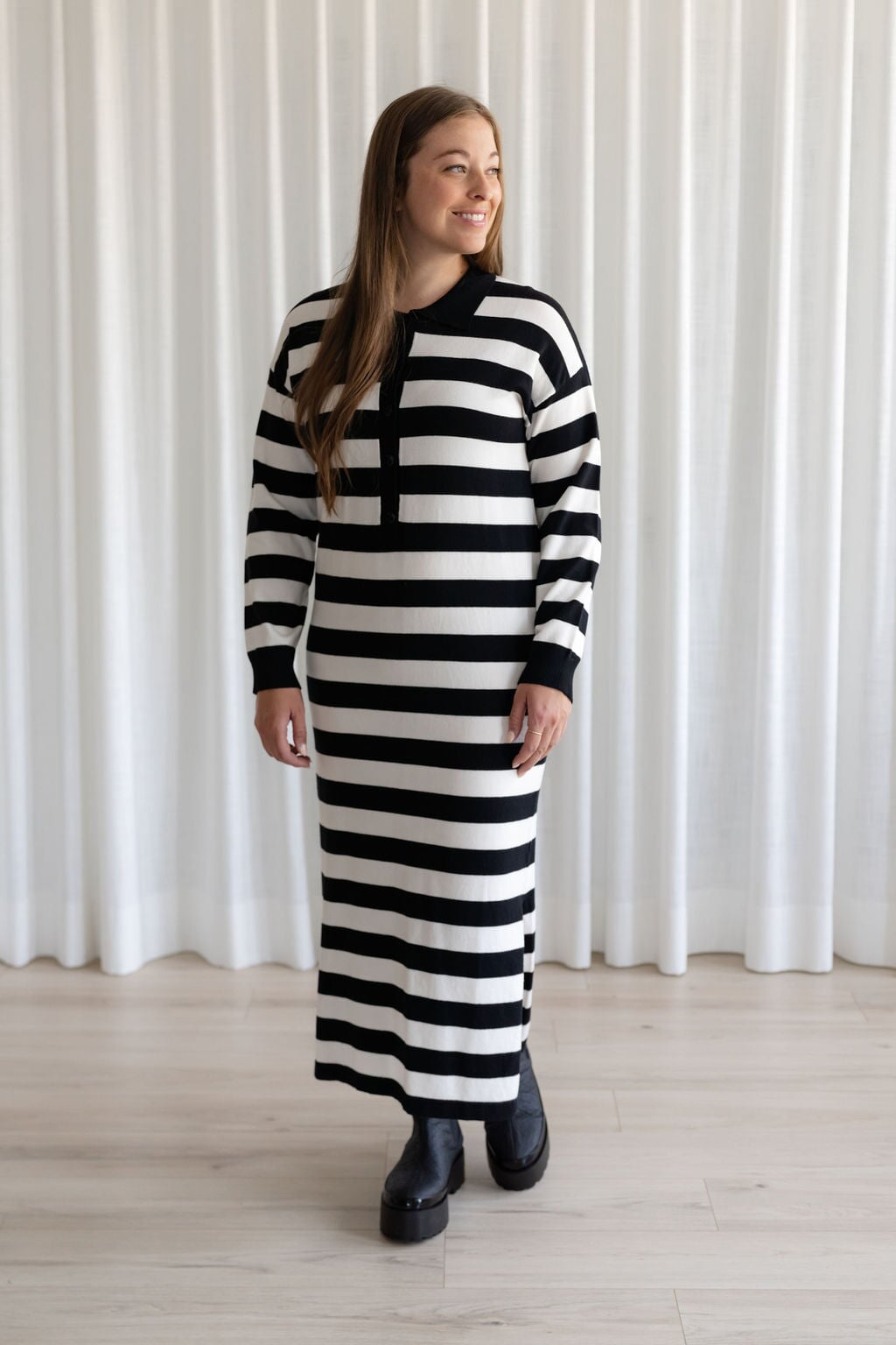 Rose maternité robe longues allaitement grossesse rayures noir blanc québécois