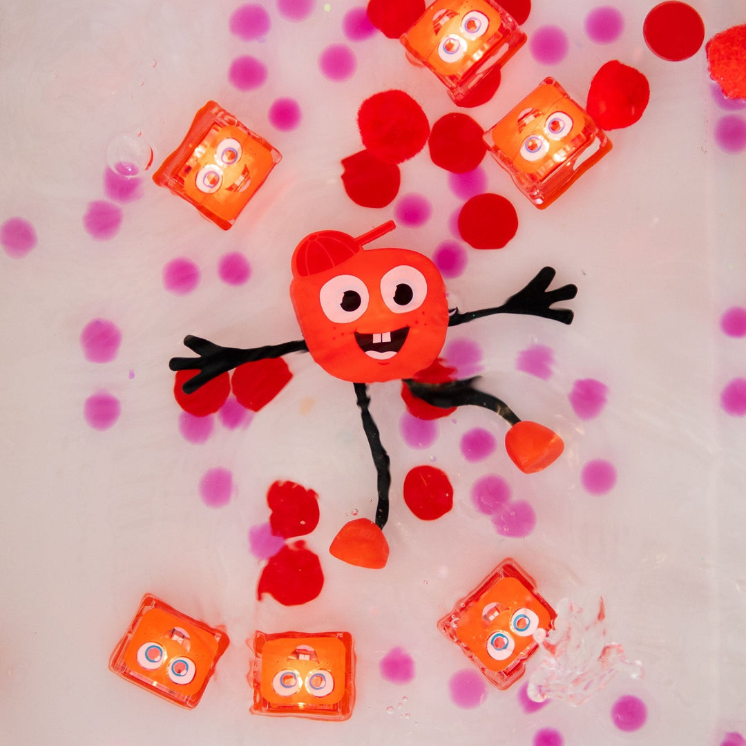 personnage glo pals sammy rouge accessoire jouet lumineux bain enfant