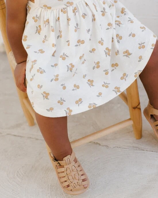 Robe ivoire et motif d&