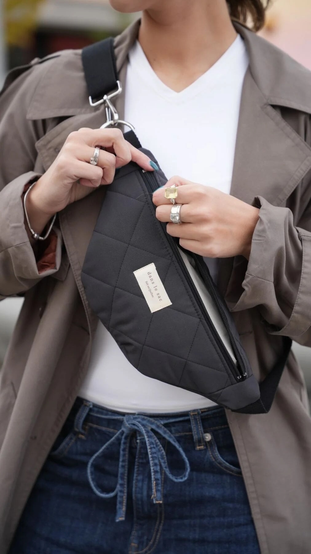 Sac banane imperméable Ardoise Dans le sac collection nomade Mlle et Coco