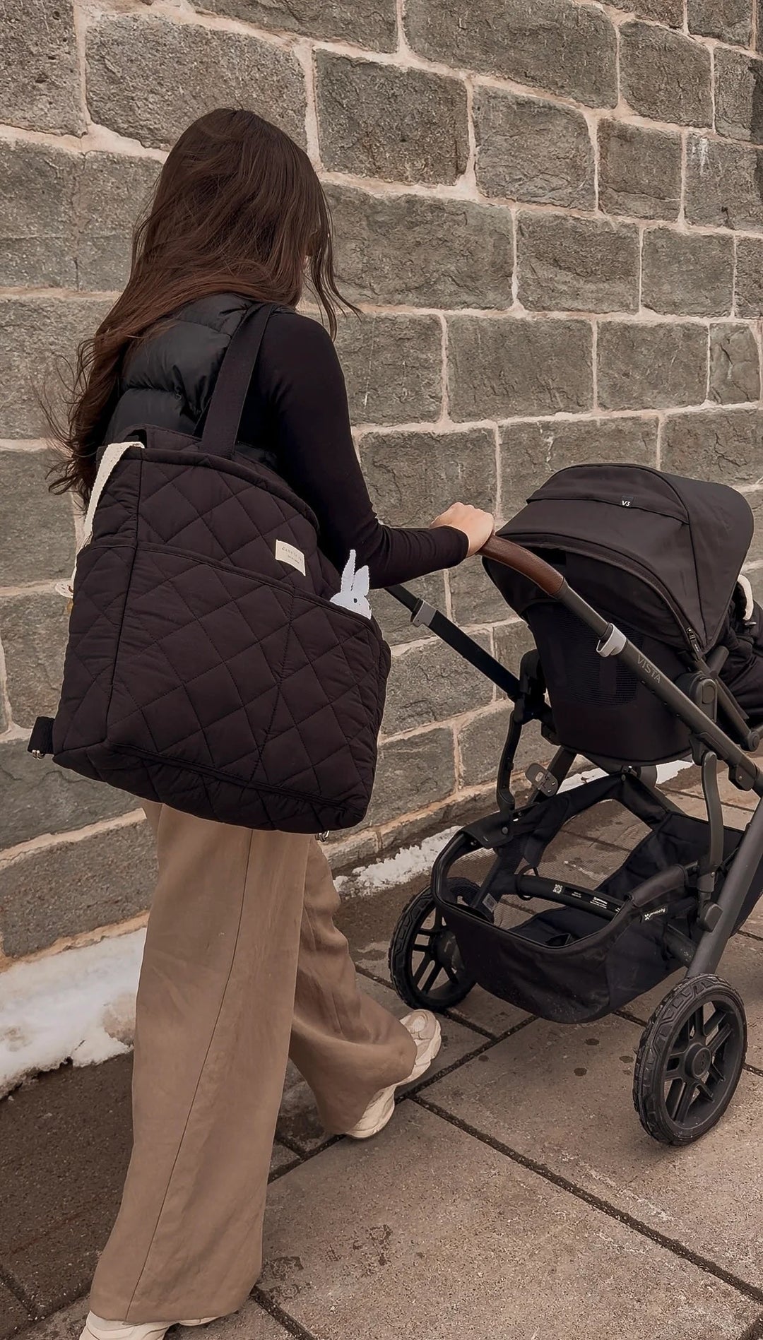 Sac à dos matelassé convertible noir Dans le sac Mlle et Coco