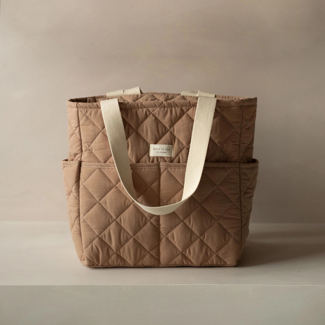Sac à dos matelassé convertible tan Dans le sac Mlle et Coco