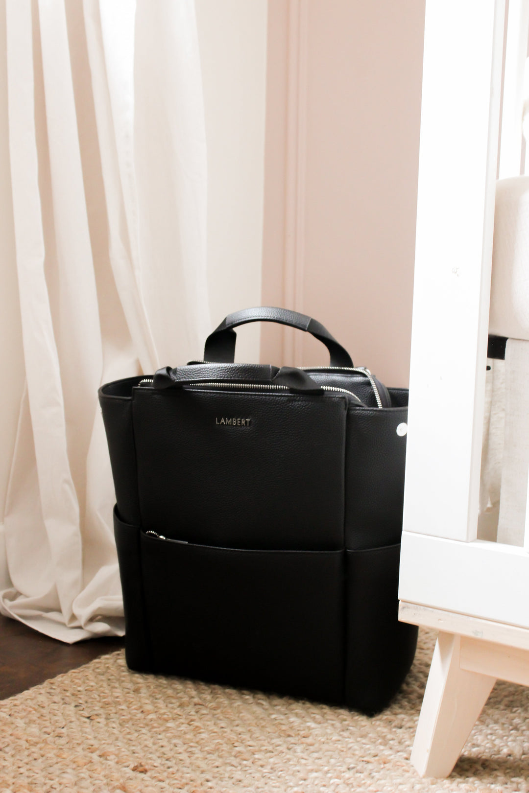 sac couche cuir vegan noir Nala Lambert produits québécois