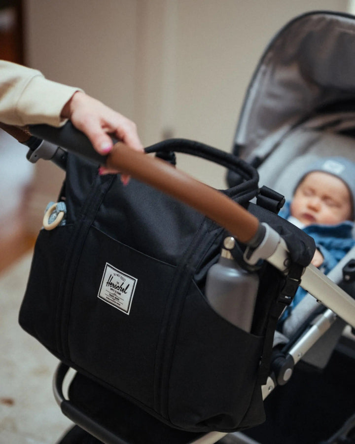 Herschel sac à couches duffle noir Mlle et Coco