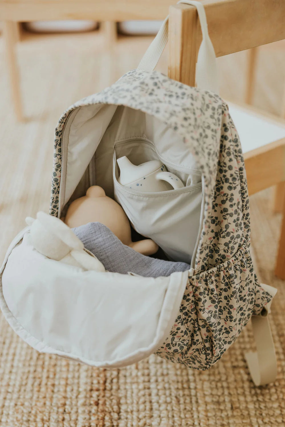 sac à dos enfant garderie primaire jurassique dino menoum