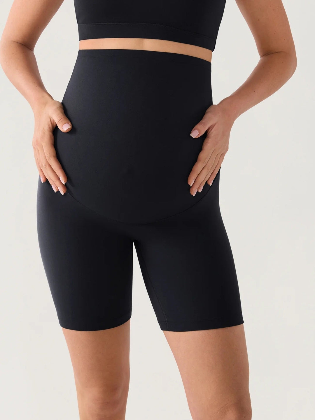 Natrelax Short de maternité sans couture sur le devant 6" noir Momanda Mlle et Coco