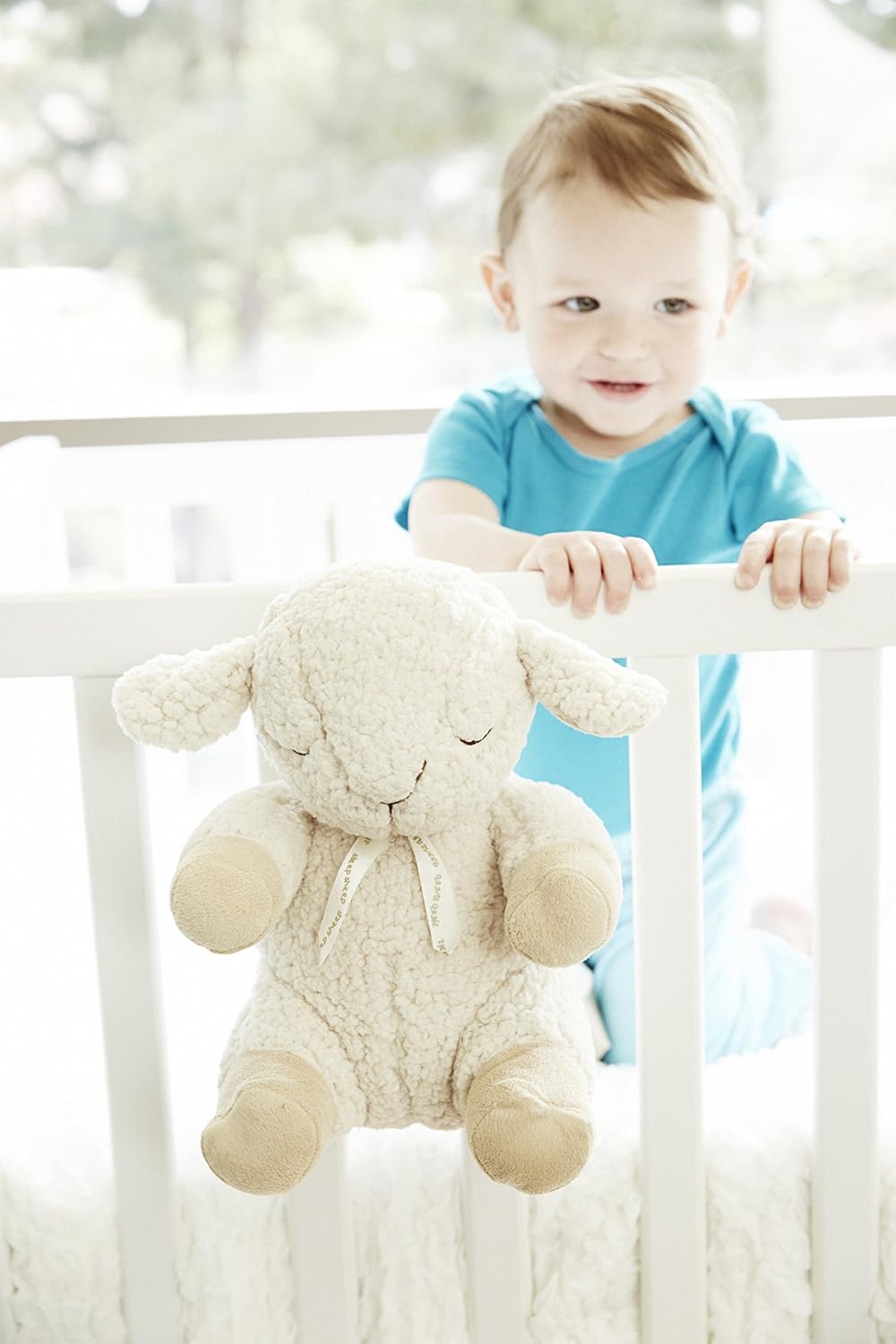 Peluche musicale Mouton pour favoriser le sommeil nuit après nuit de Cloud B