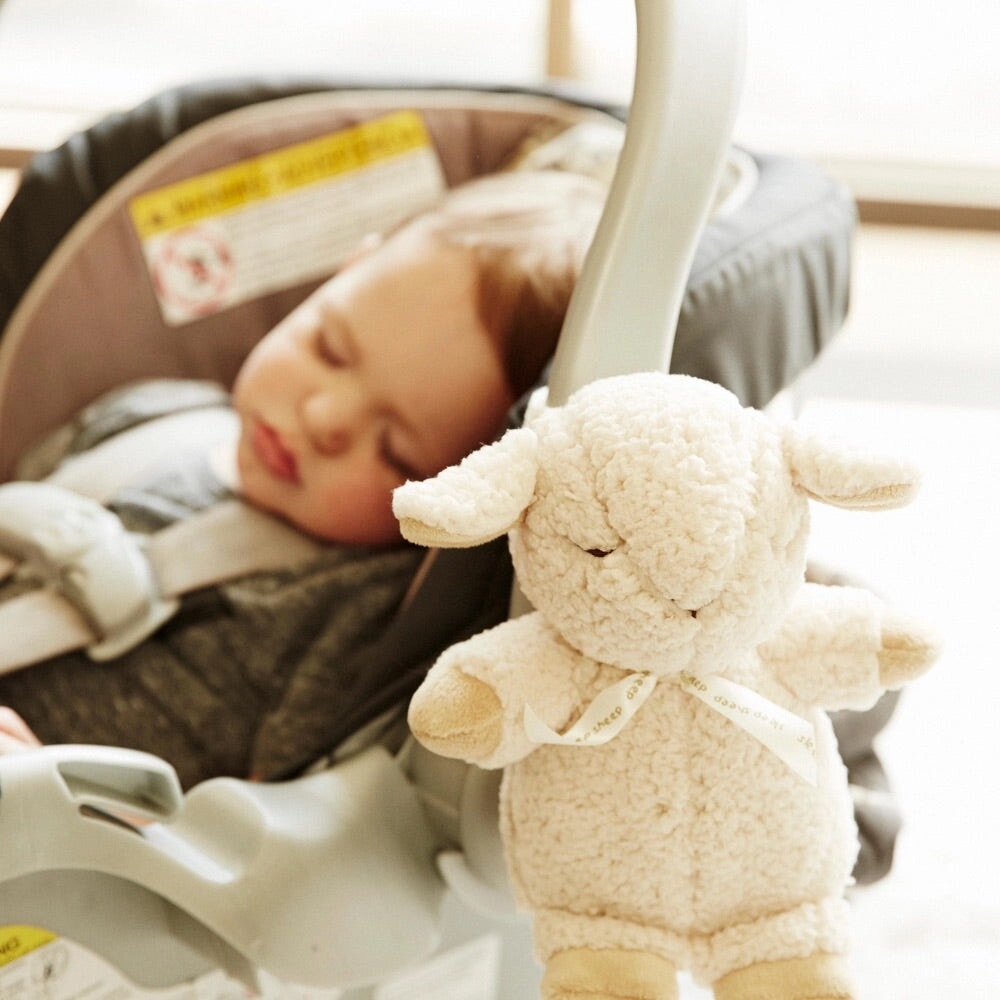 Sleep Sheep (on the go) de Cloud B . Favorise le sommeils dans tout vos déplacements