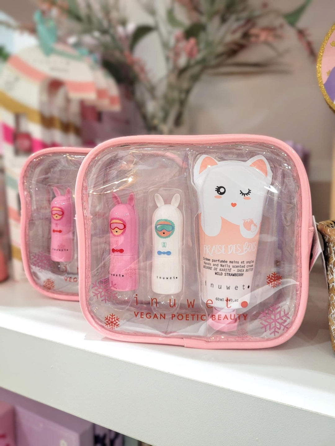 trousse voyage baume lèvres crème mains   autocollants Inuwet