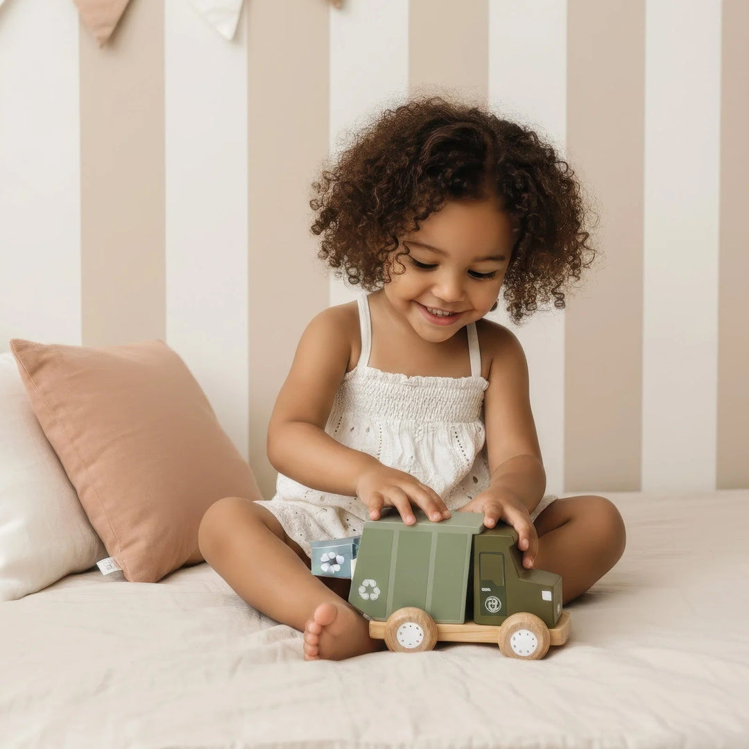 Jeu camion poubelle en bois Speedy Monkey Mlle et Coco