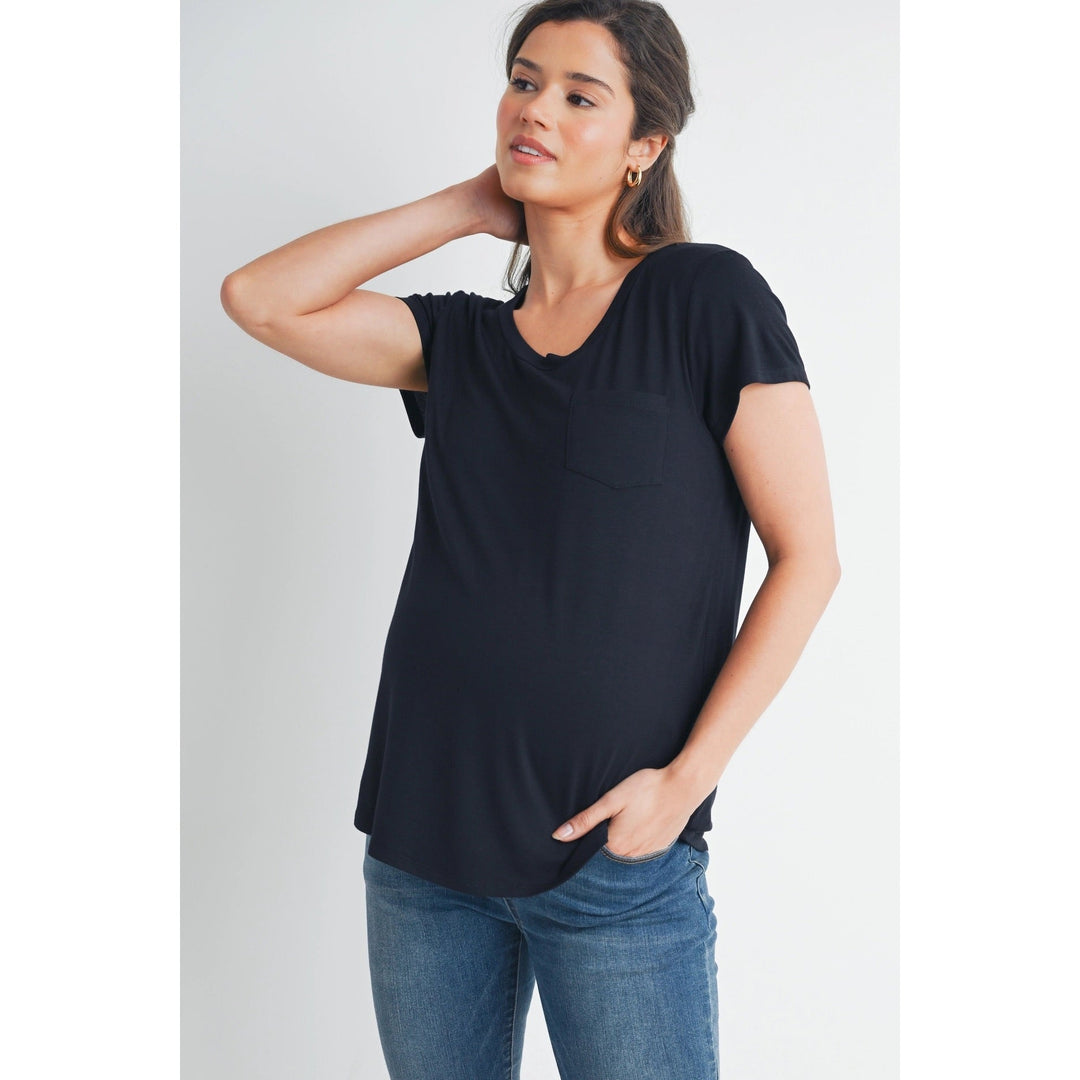 T-shirt de maternité et allaitement à manches courtes, col rond et poche avant. 