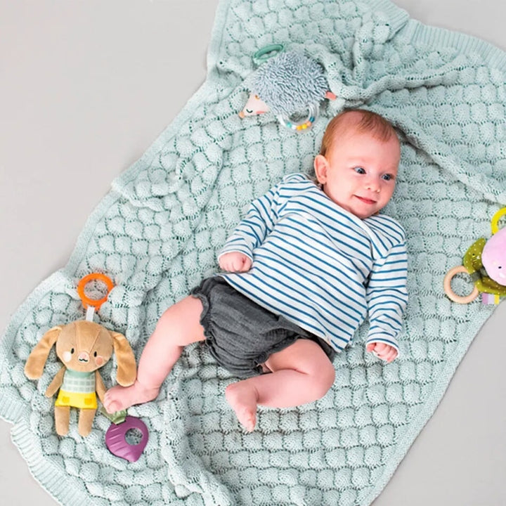 jouet hochet sensoriel lapin Jenny bettrave accessoire bébé