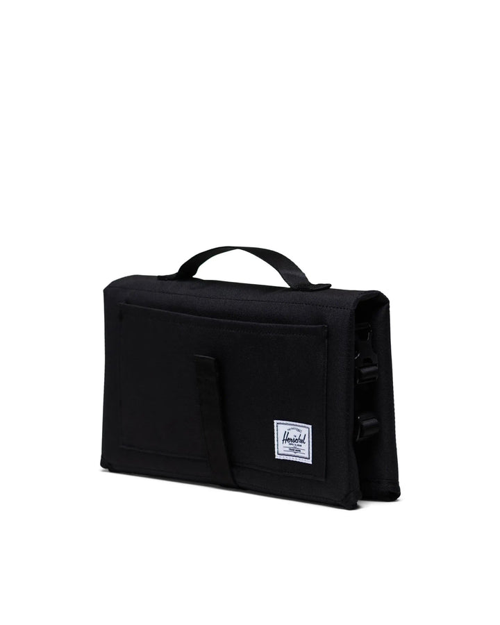Tapis à langer noir Herschel Mlle et Coco 