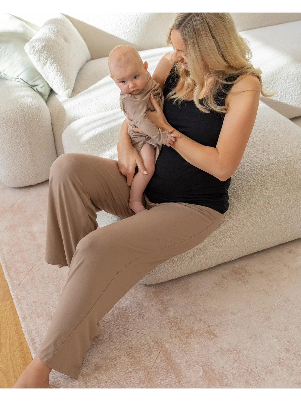 pantalon large maternité taupe Angel Maternity Mlle et Coco
