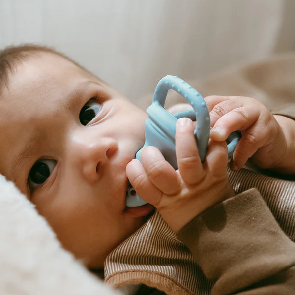 tétine alimentaire nouka bleu accessoire bébé Mlle et Coco