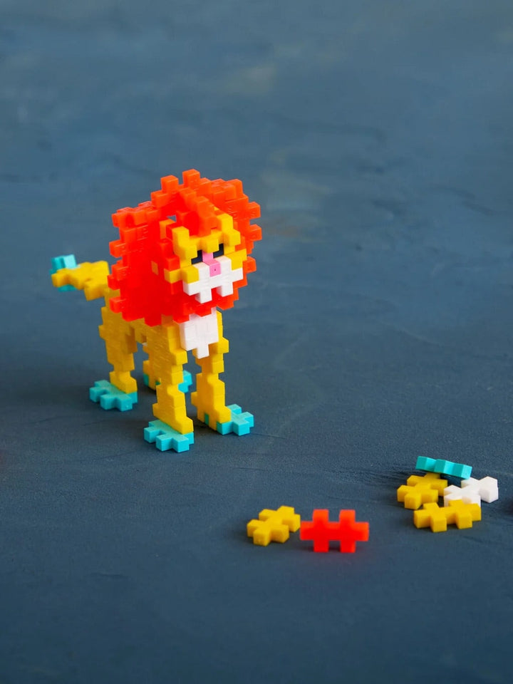 Tube puzzle Plus Plus Lion, 70 pièces à assembler pour créer ou suivre les instructions