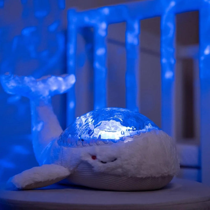 Veilleuse tranquil whale blanche Cloud B Mlle et Coco