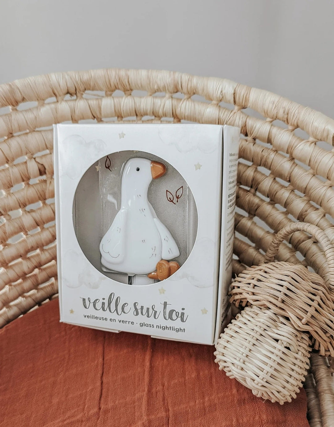 veilleuse veille sur toi Petite Oie Collaboration Perlimpinpin chambre accessoire