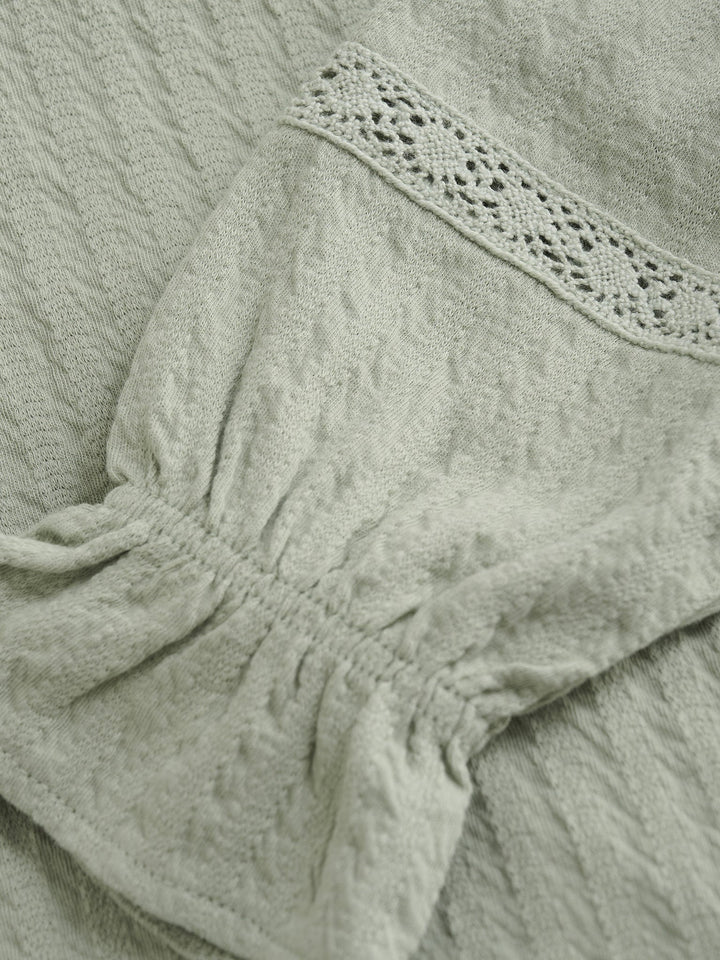 Chandail manches longues en dentelle vert menthe Daily Seven Mlle et Coco