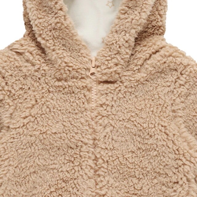 Veste en molleton de Quincy Mae couleur caramel avec petites oreilles