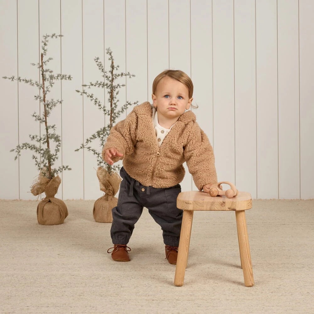 Veste en molleton de Quincy Mae couleur caramel avec petites oreilles