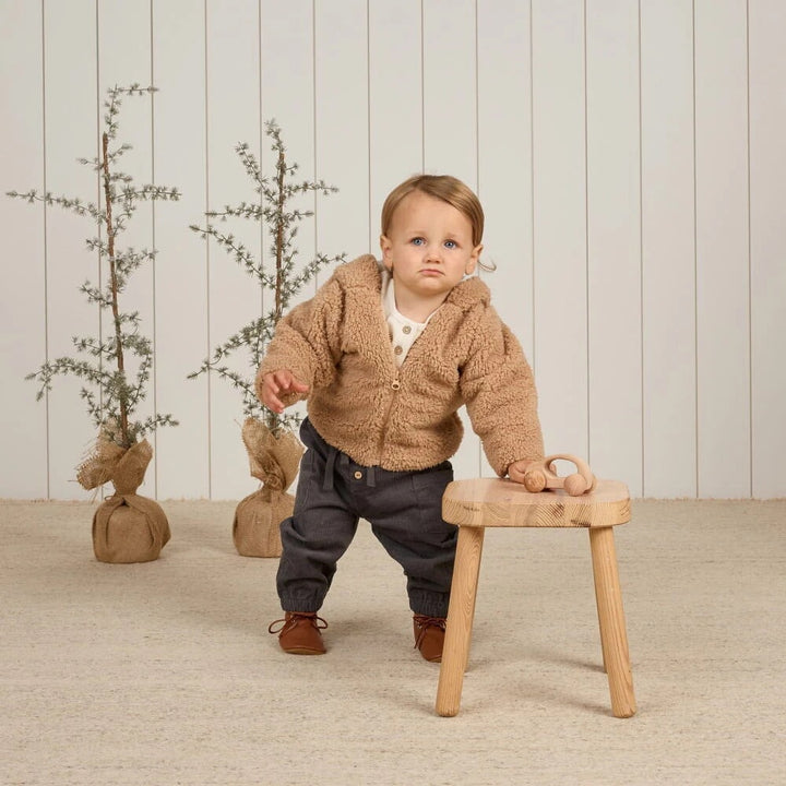 Veste en molleton de Quincy Mae couleur caramel avec petites oreilles