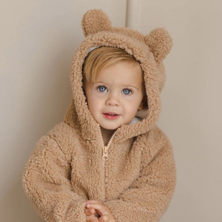Veste en molleton de Quincy Mae couleur caramel avec petites oreilles
