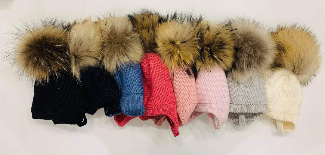 Tuque d'hiver avec cordon et pompon en fourrure recyclée - Plusieurs couleurs - Barbaras par Barbaras vendu par MlleetCoco.com