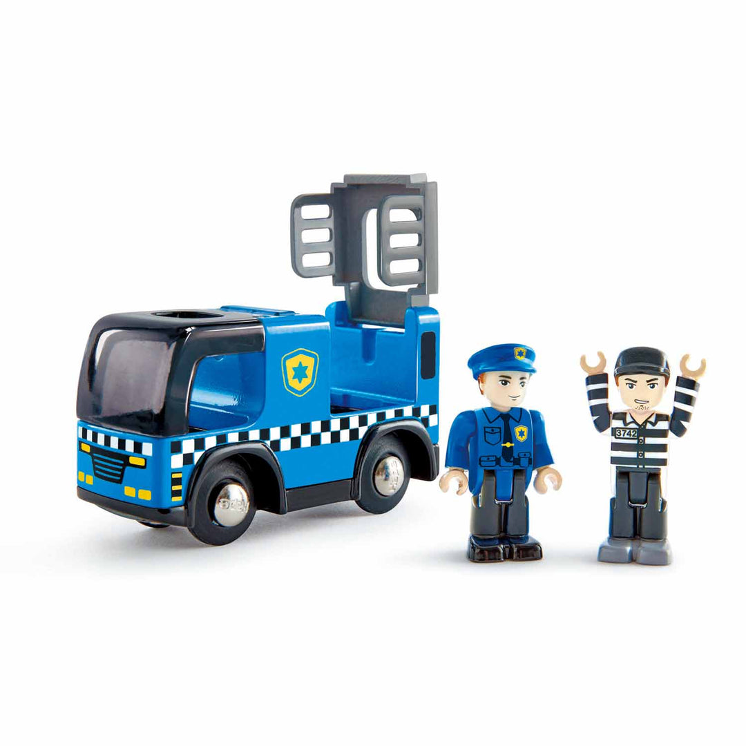 Voiture de police à piles - Hape par Hape vendu par MlleetCoco.com