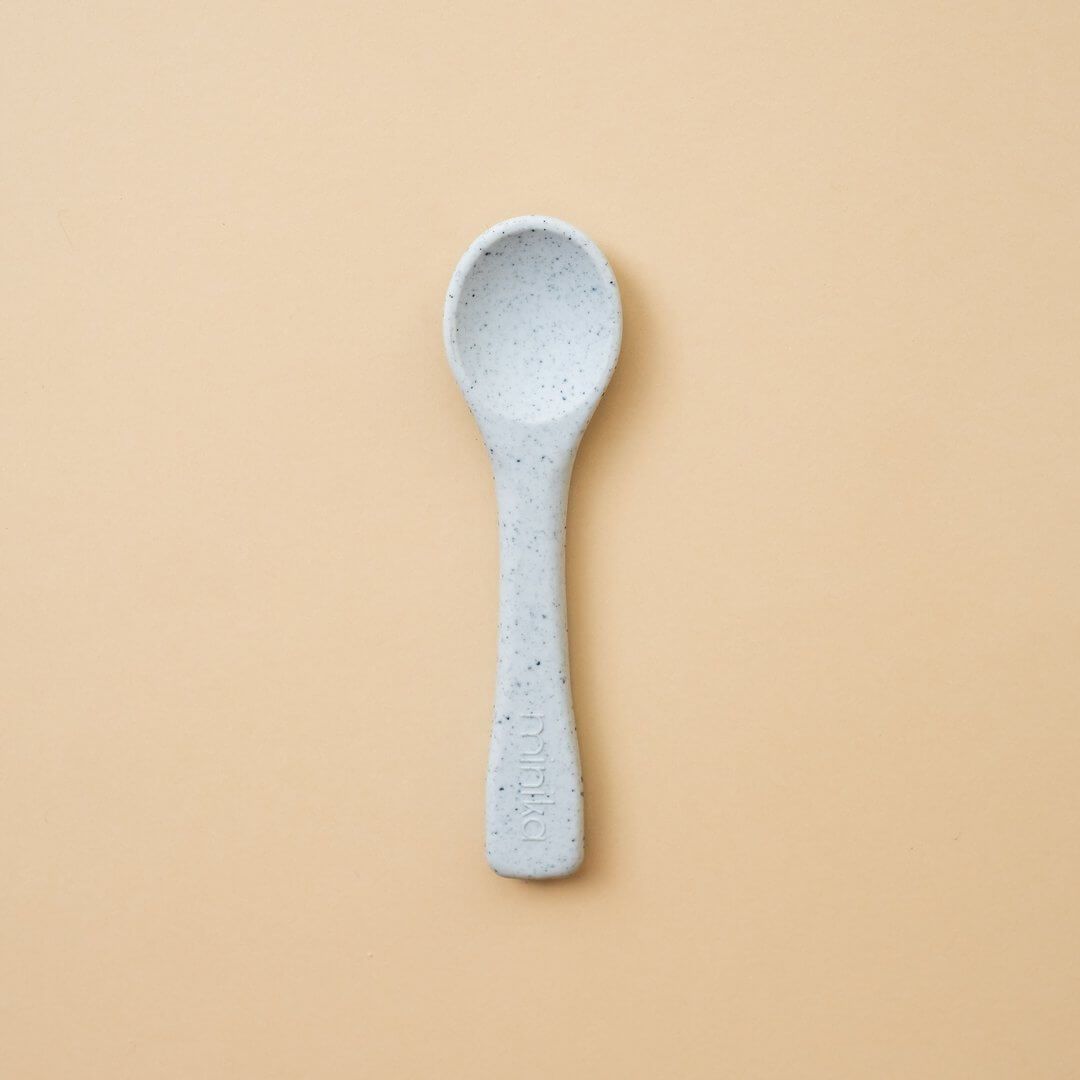 Minika cuillère en silicone pour enfant ice compagnie québécoise