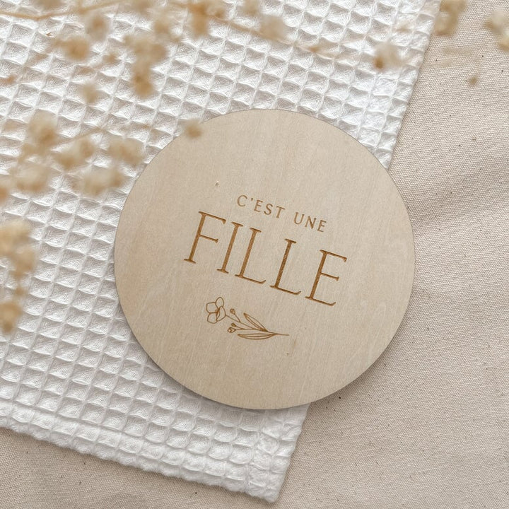 Petit tableau noir pastilles bois sexe bébé annonce compagnie québécoise 