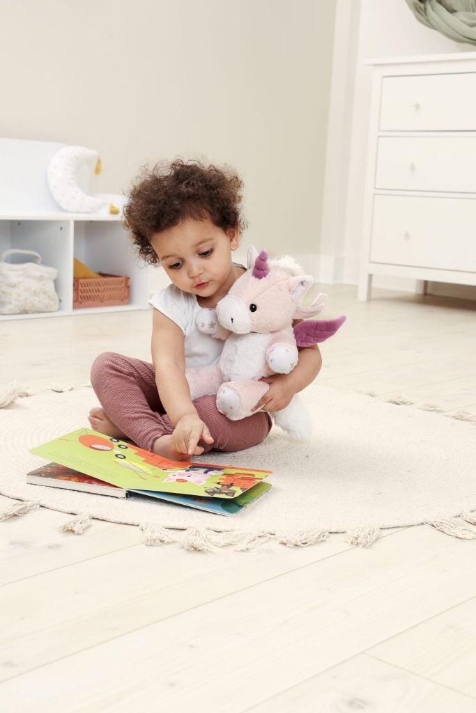 lily licorne musicale lumineuse cloudb peluche jouet reconfort