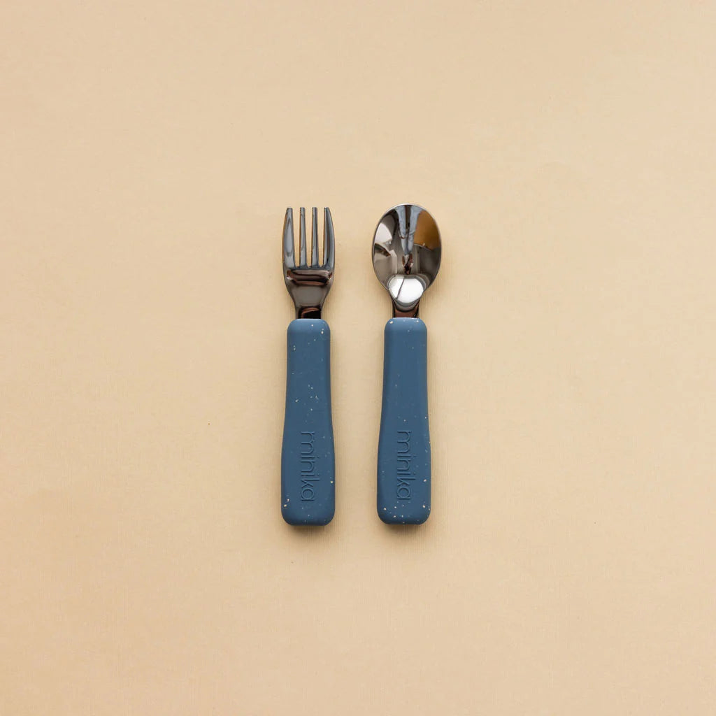 ensemble ustensile poignée silicone plusieurs couleurs Minika compagnie québécoise