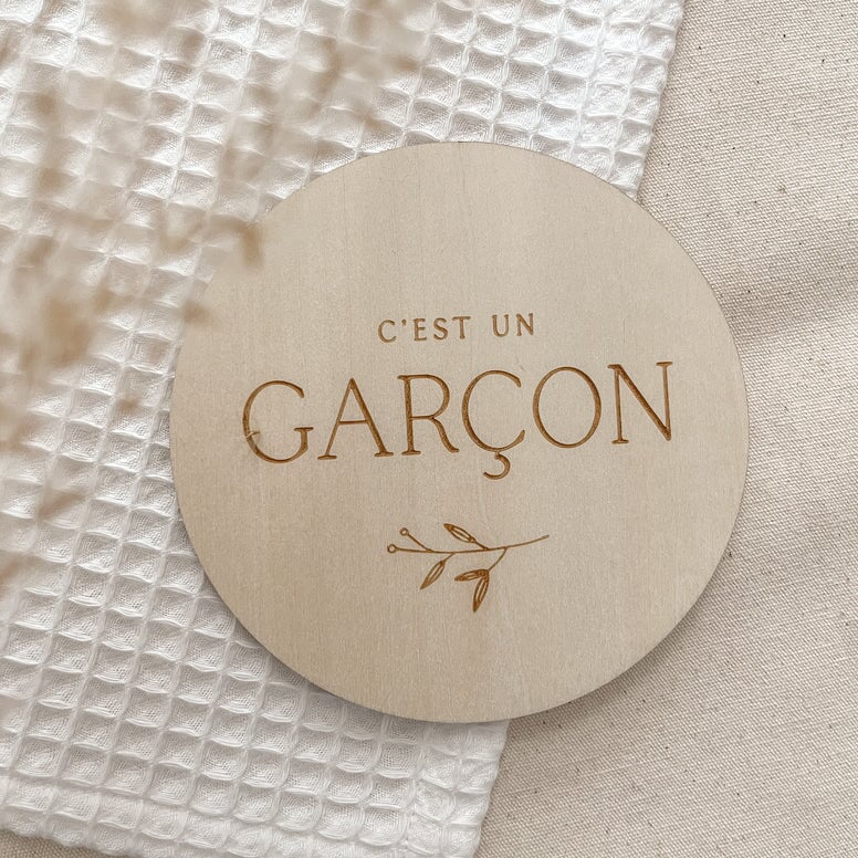 Petit tableau noir pastilles bois sexe bébé annonce compagnie québécoise 