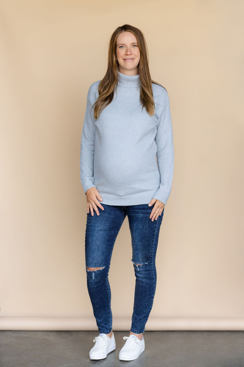 jeans bleu foncer rose maternite compagnie quebecoise
