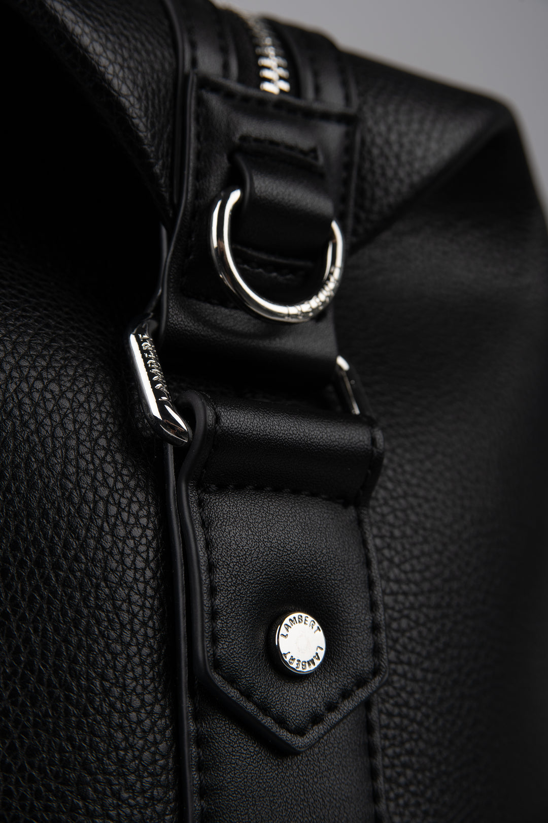 sac fourre tout voyage june noir lambert compagnie quebecoise